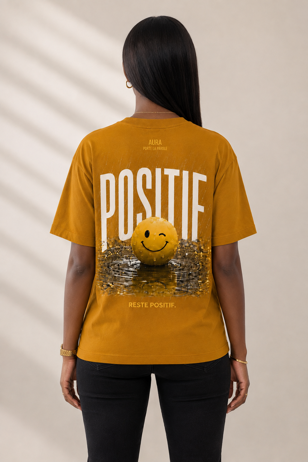 T-shirt « Reste Positif » Ocre Doré